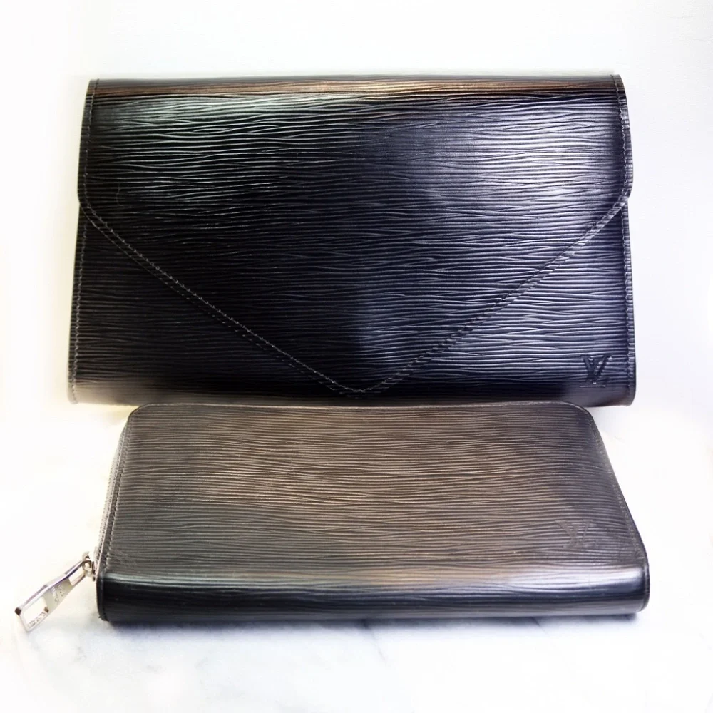 Louis Vuitton Noir EPIi Leather Art Deco Clutch, Crossbody & Shoulder Bag ~ EUC